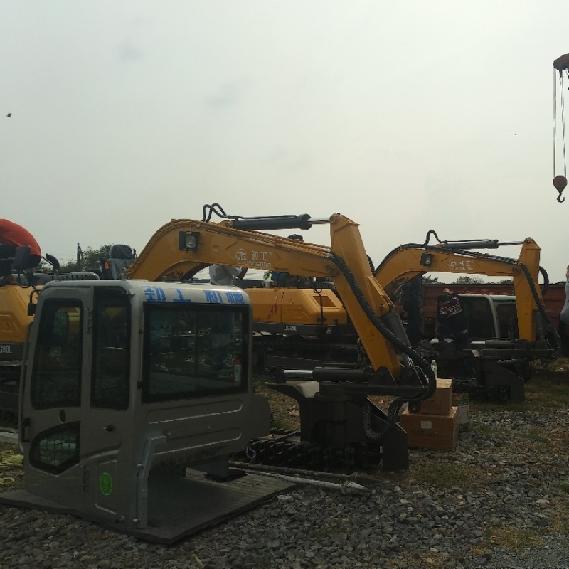 Le chemin de fer de Jinggong résout les défis de la construction ferroviaire transfrontalière